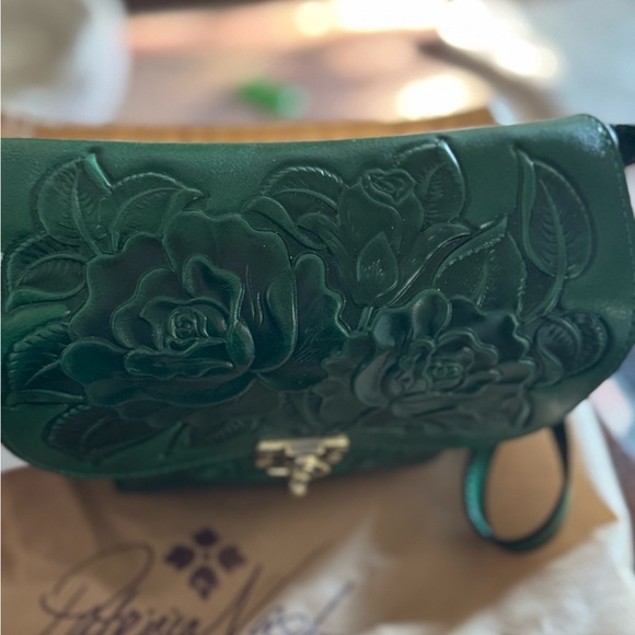 Patricia Nash Forest Green Embossed Leather Bag - Picture 2 of 16
